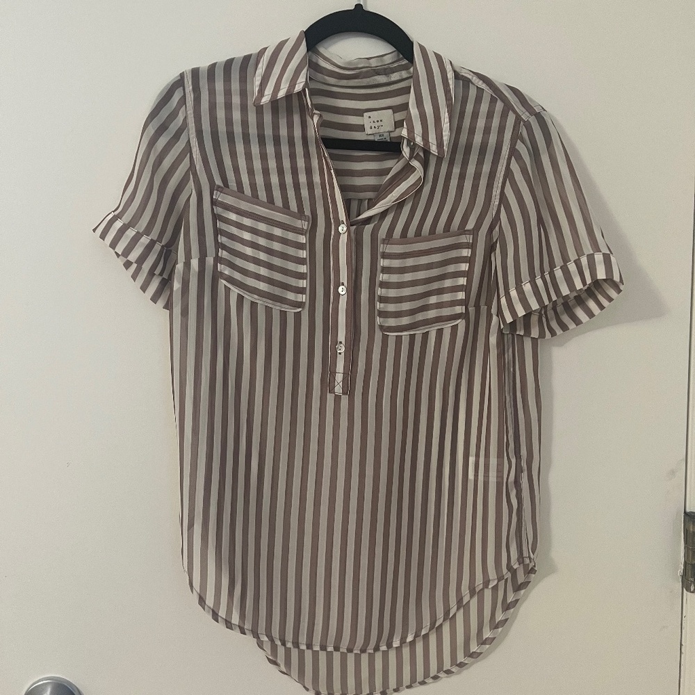 Purple and white striped universal thread short sleeve button down size XS